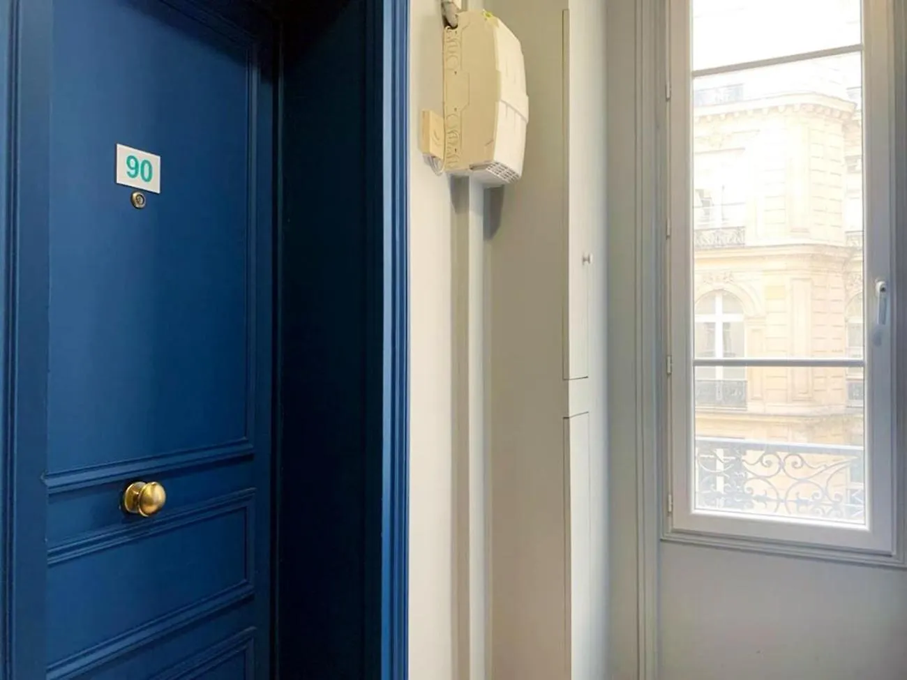 90 - Karl Lagerfeld Lafayette Apartment Paris