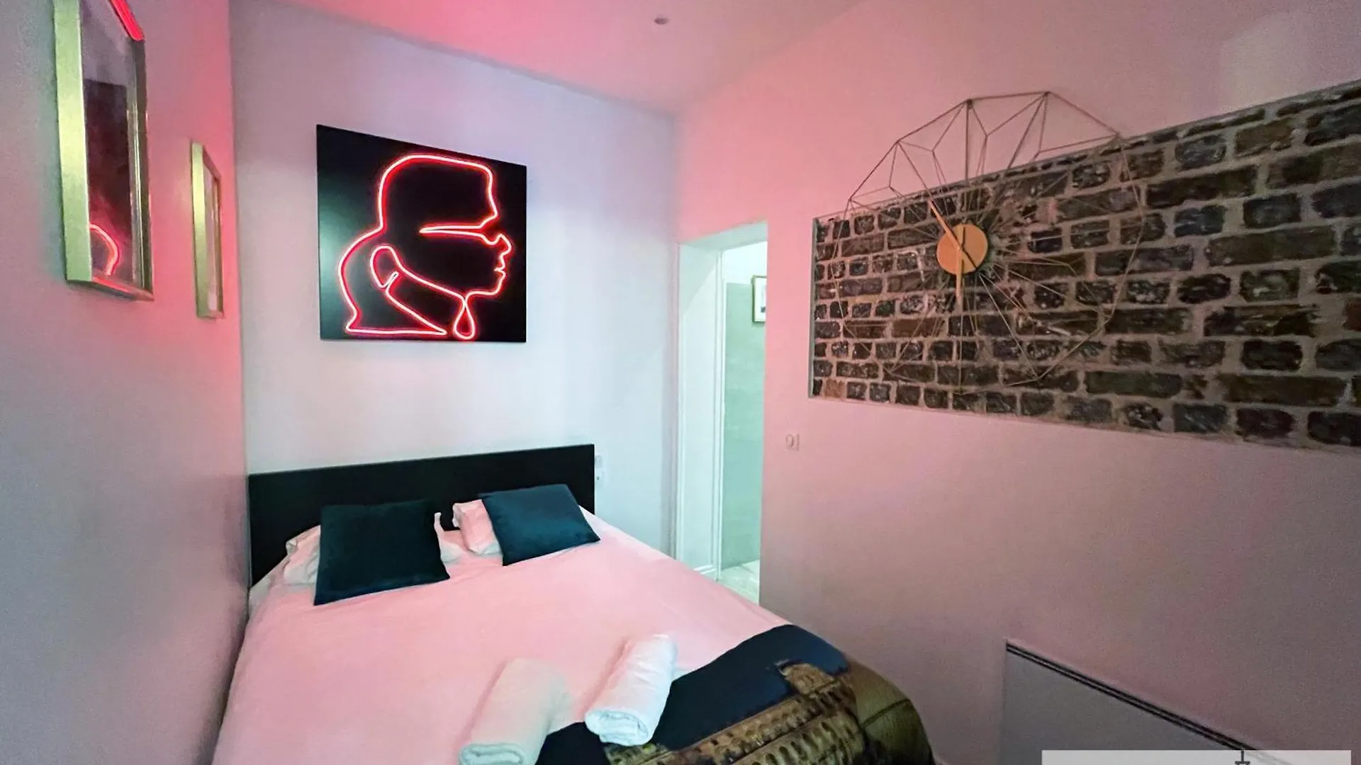 90 - Karl Lagerfeld Lafayette Apartment Paris